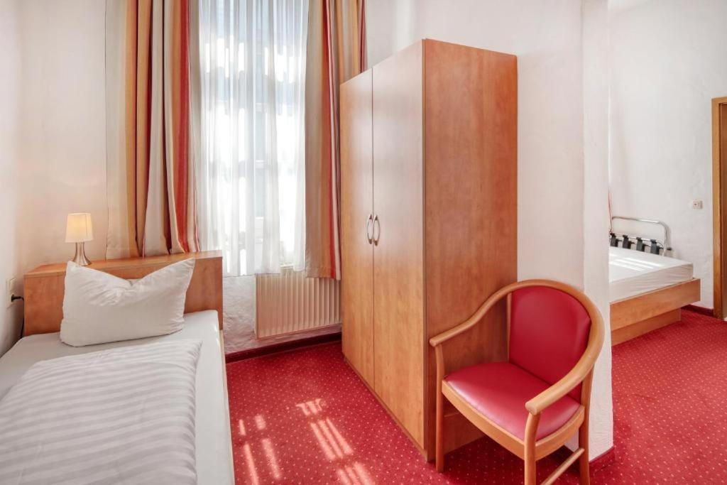 Hotel Restaurant Mathildenhof Pulheim Pokój zdjęcie