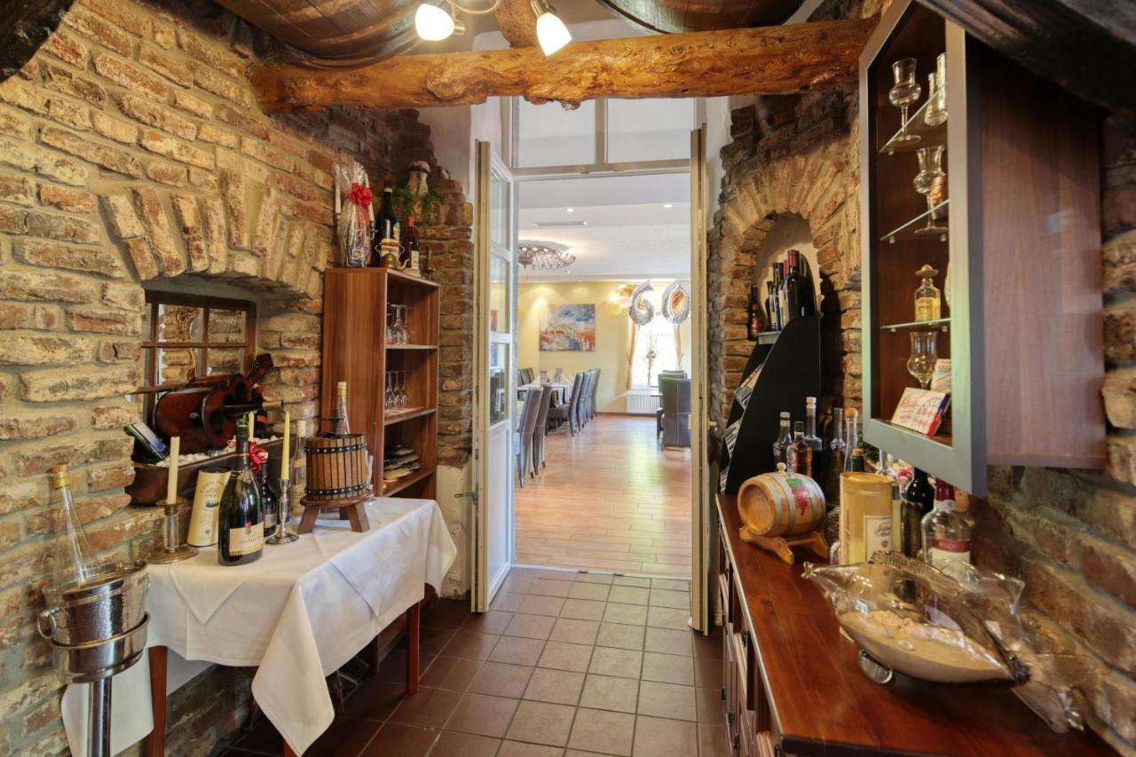 Hotel Restaurant Mathildenhof Pulheim Zewnętrze zdjęcie